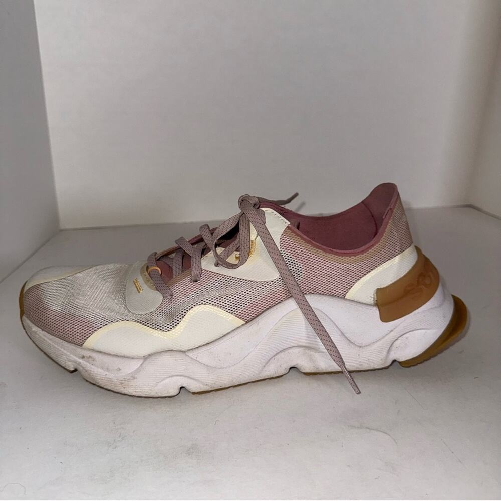 SOREL Kinetic RNEGD Float Sneaker in the Chalk/Eraser Pink colorway 10 - Picture 7 of 9
